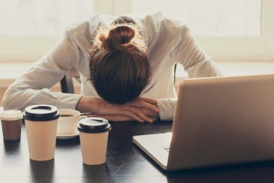 Căng thẳng trong công việc – Con đường từ stress đến đột quỵ